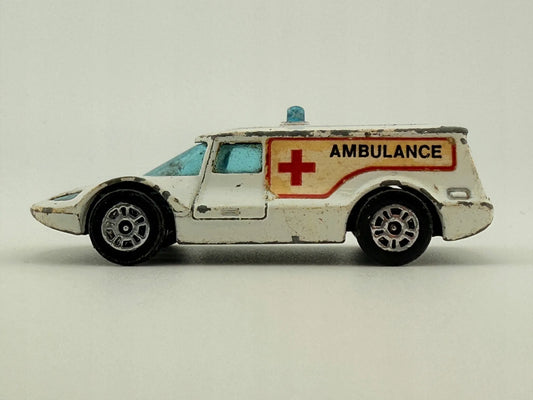 Ambulance Corgi Juniors Corgi Biały Made in Gt Britain – zdjęcie 2