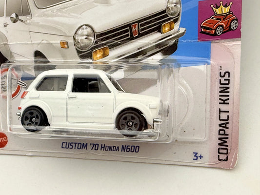 CUSTOM '70 HONDA N600 Compact Kings Hot Wheels 2022 Biały 1:64 – zdjęcie 2