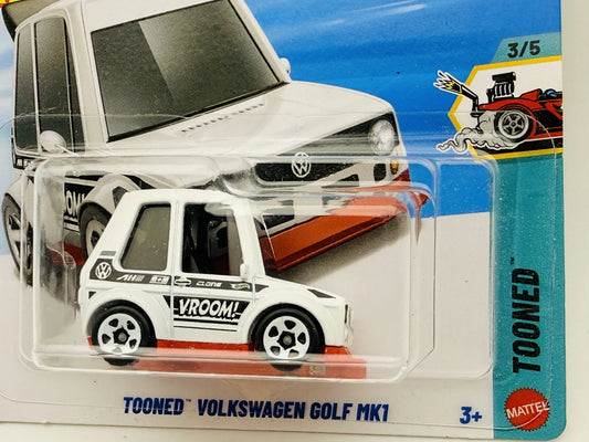 Tooned Volkswagen Golf Mk1 Hot Wheels 2026 Tooned 1:64 MOONEYES Blister – zdjęcie 2