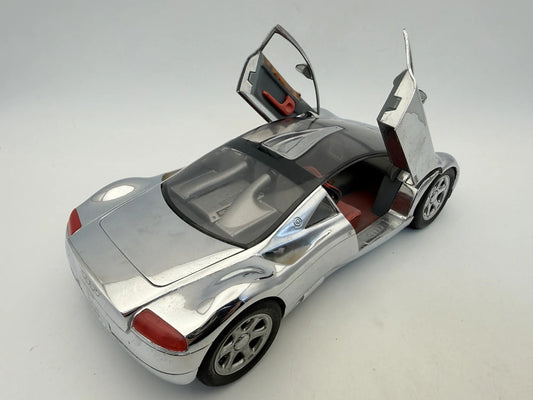 1994 AUDI AVUS QUATTRO, Revell, Die cast, Srebrny / chrom, 1:18, Resoraki – zdjęcie 2