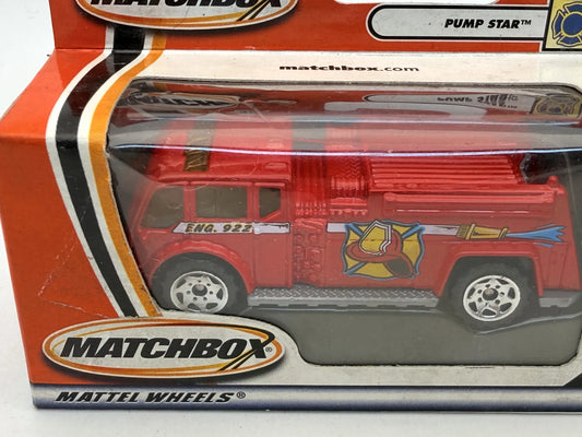 Ciężarówka PUMP STAR Straż pożarna Matchbox 2001 Czerwony 1:64 – zdjęcie 2