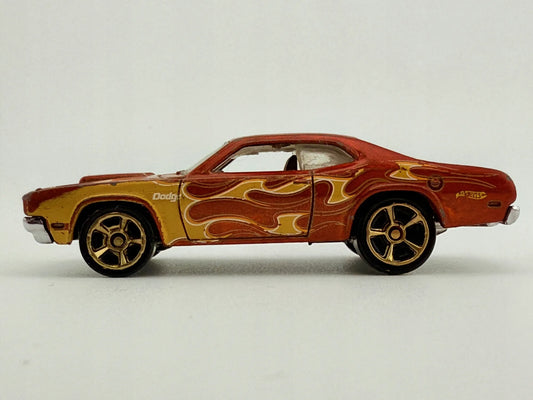 '71 Dodge Demon Hot Wheels 2011 Pomarańczowy 1:64 – zdjęcie 2