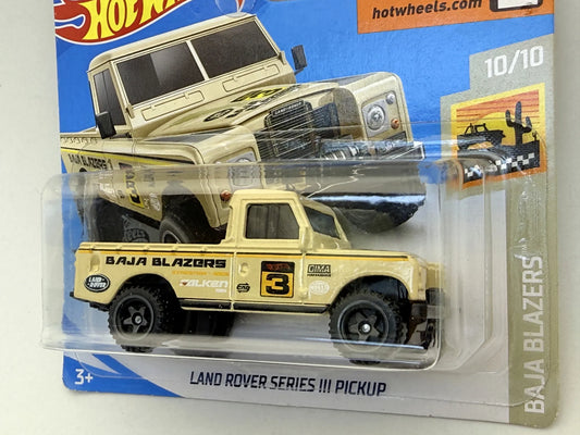 LAND ROVER SERIES III PICKUP Baja Blazers Hot Wheels 2020 Beżowy 1:64 – zdjęcie 2
