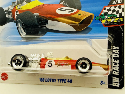 Lotus Type 49 Hot Wheels 2025 HW RACE DAY 1:64 Bolid F1 5 Blister Czerwony – zdjęcie 2
