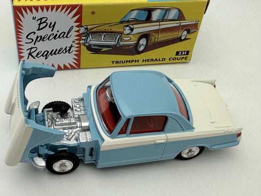 TRIUMPH HERALD COUPE Corgi Niebieski 1:43 – zdjęcie 2