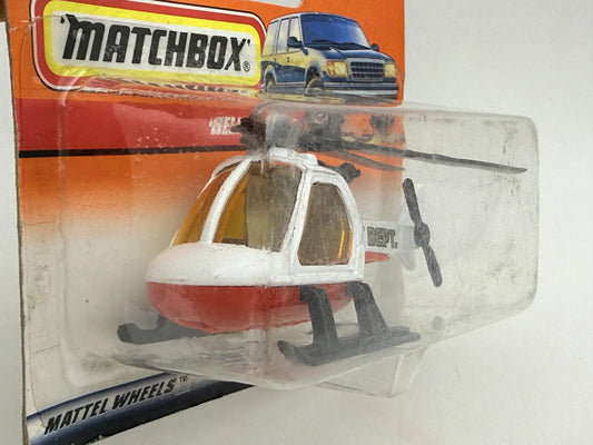 Helikopter FIRE DEPT HELICOPTER Straż pożarna Matchbox 1997 Biały 1:64 – zdjęcie 2