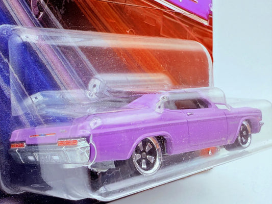 1966 Chevy Impala Hot Wheels Fioletowy 1:64 – zdjęcie 2