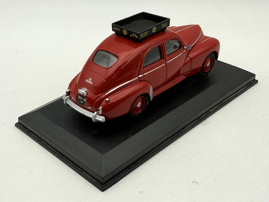 PEUGEOT 203 TAXI CASABLANCA 1960, AmerCom Około 2008 Czerwony 1:43 Resoraki – zdjęcie 2