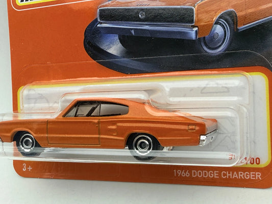 1966 Dodge Charger Superfast Matchbox 2021 Pomarańczowy 1:64 – zdjęcie 2