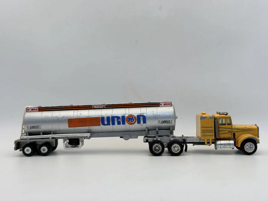 Kenworth Tanker Truck Union 76 Playart '80 Srebrny 1:55 – zdjęcie 2