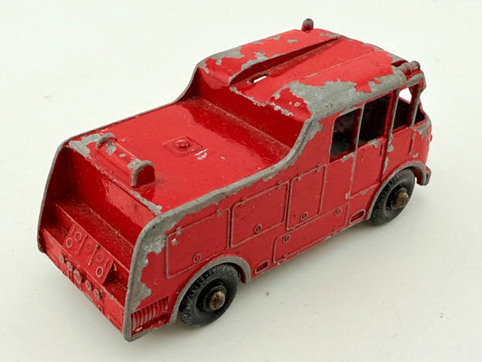 Merryweather Fire Engine Marquis Series Ii Straż pożarna Matchbox 1:75 – zdjęcie 2