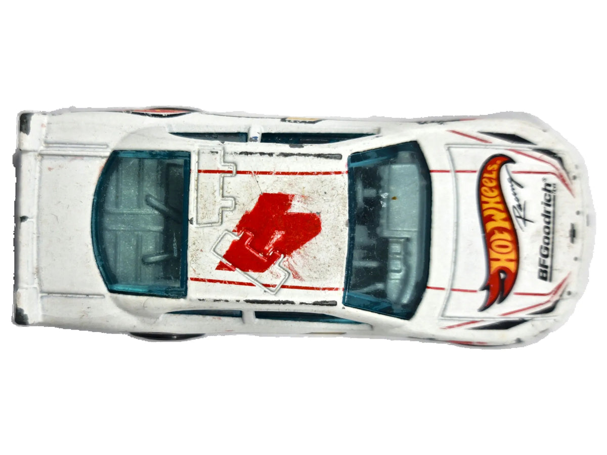 '10 Chevy Impala Hot Wheels 2010 Biały 1:64 – zdjęcie 8