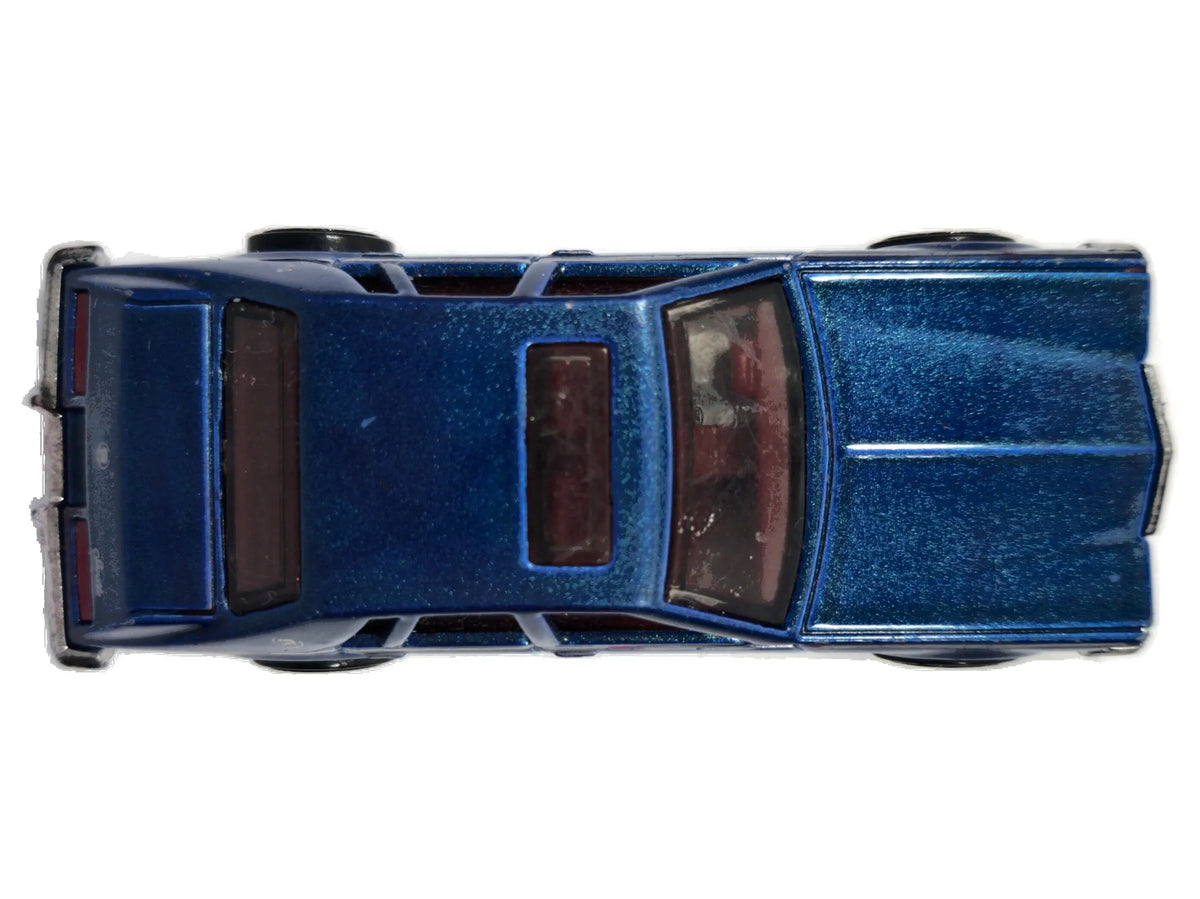 CADILLAC SEVILLE Hot Wheels 2011 Niebieski 1:64 – zdjęcie 8