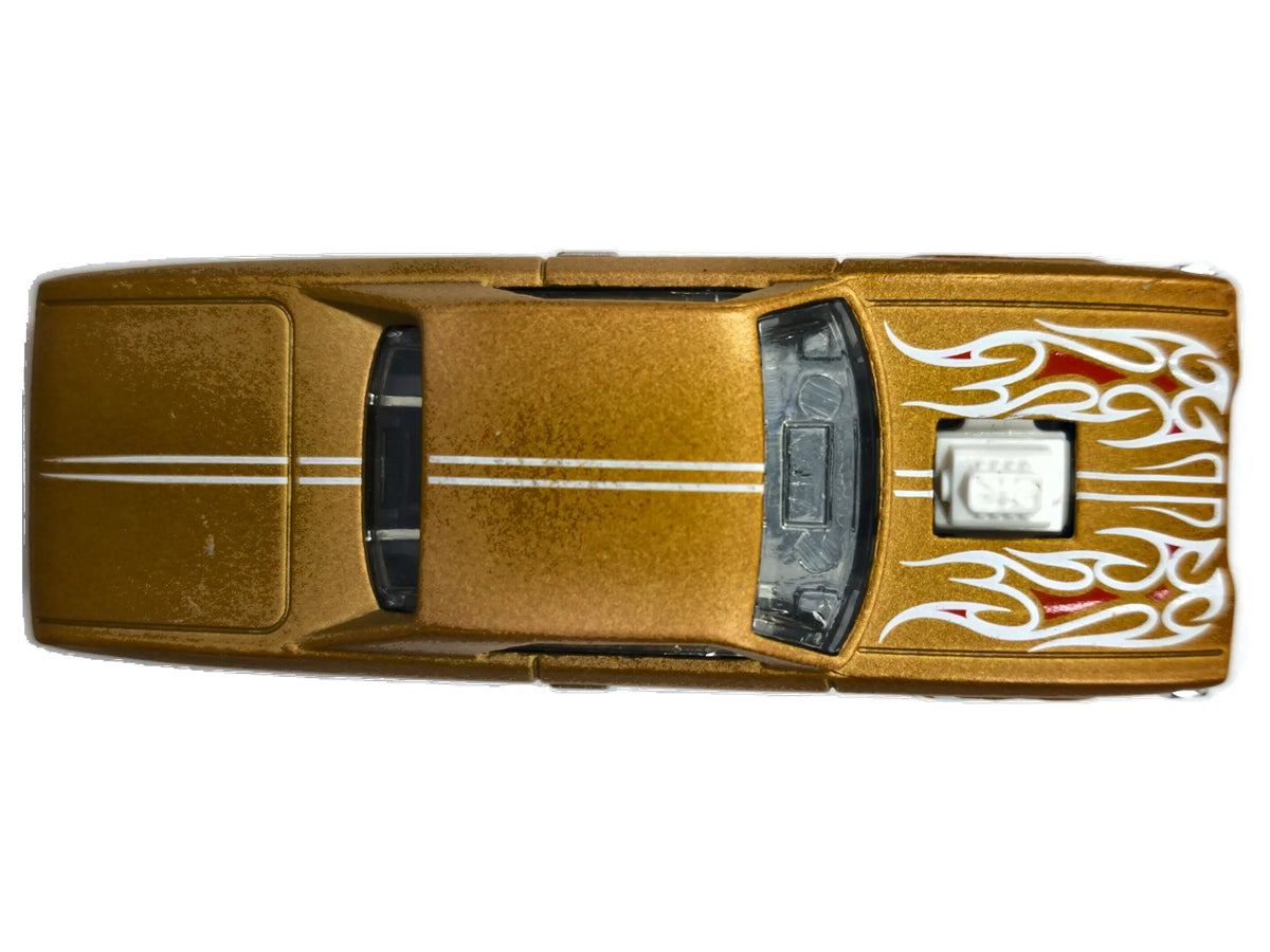 LAYIN' LOWRIDER, Hot Wheels 2021, Die cast HCT39, Złoty, 1:64, Resoraki – zdjęcie 8