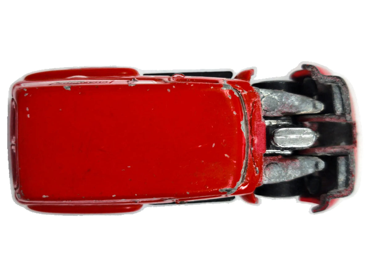 '56 Ford Hot Wheels 1999 First Editions 1:64 CHAMPION Luzak Czerwony – zdjęcie 8