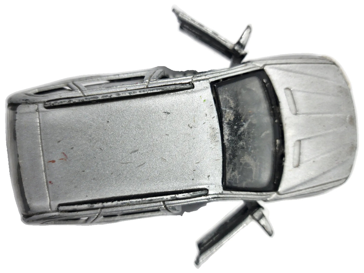 BMW X5 Maisto Srebrny 1:42 – zdjęcie 8