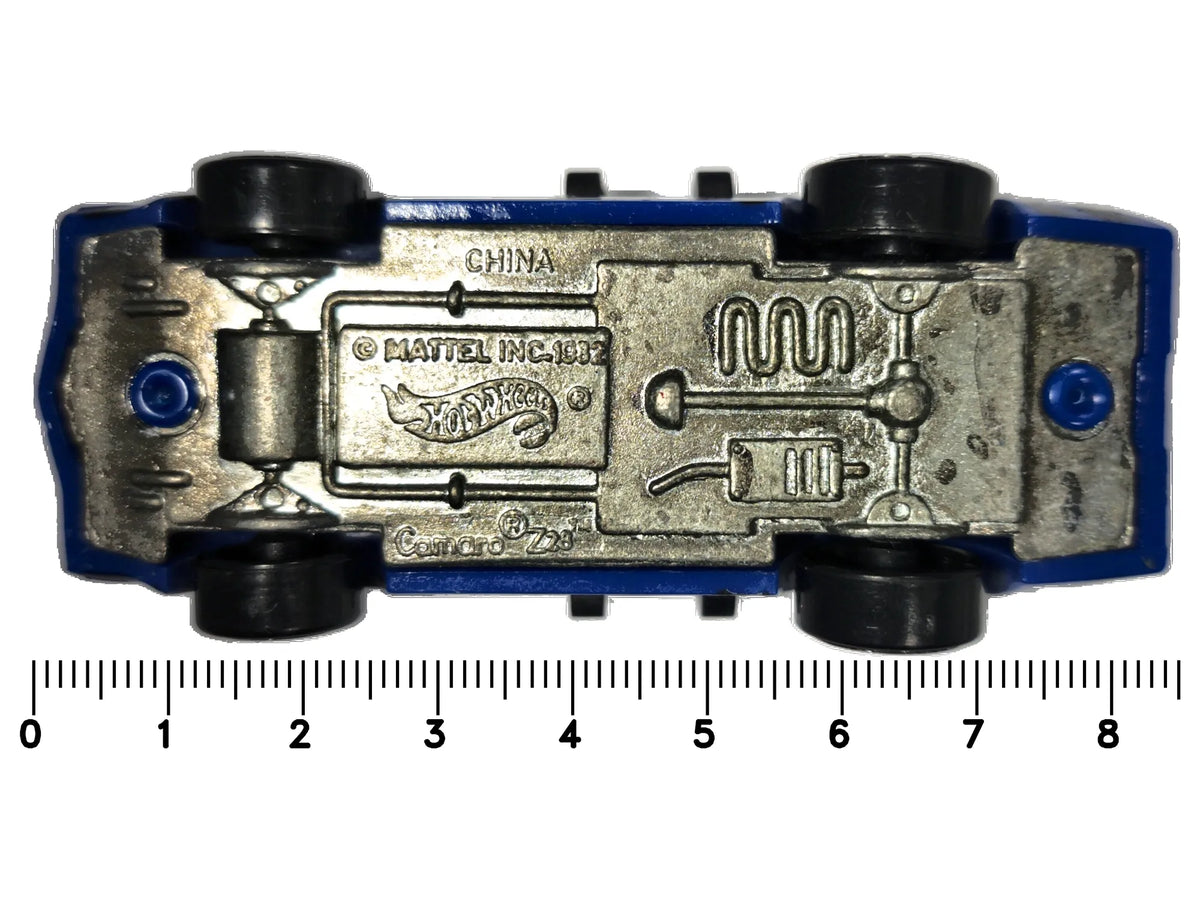 Camaro Z28 Hot Wheels 1982 1:64 Niebieski Vintage Model – zdjęcie 7