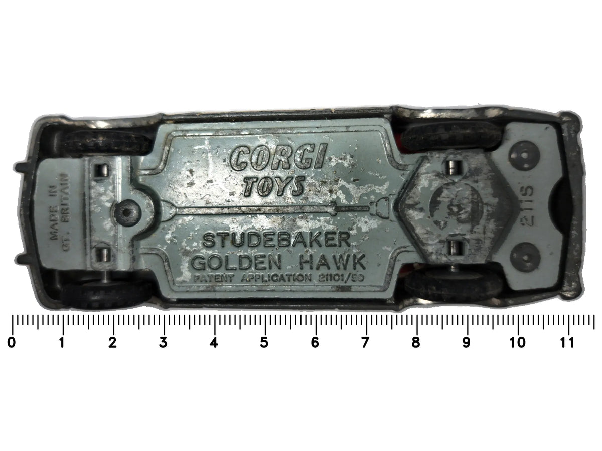Studebaker Golden Hawk Corgi 1959 Złoty 1:43 Made in Gt Britain – zdjęcie 7