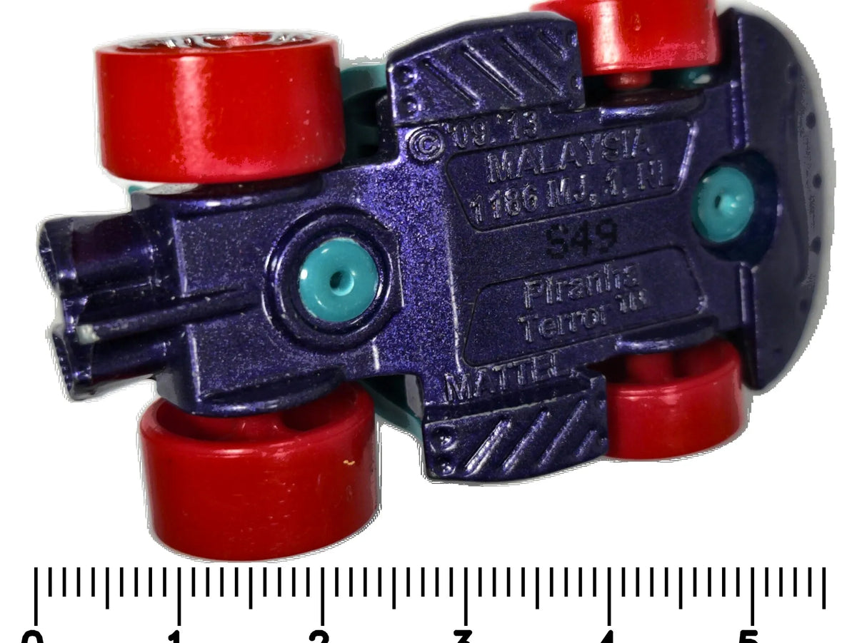 Piranha Terror Hot Wheels 2009-'13 Mainline 1:64 Turkusowy Zwierzęta – zdjęcie 7