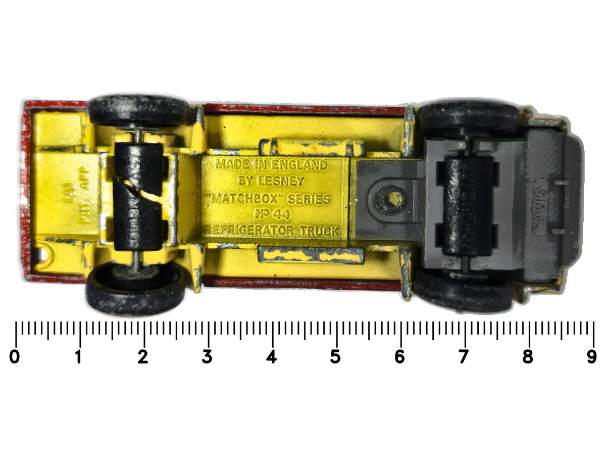 G.M.C. REFRIGERATOR TRUCK, Matchbox, Made in England, No.44, Żółty, 1:87 – zdjęcie 7