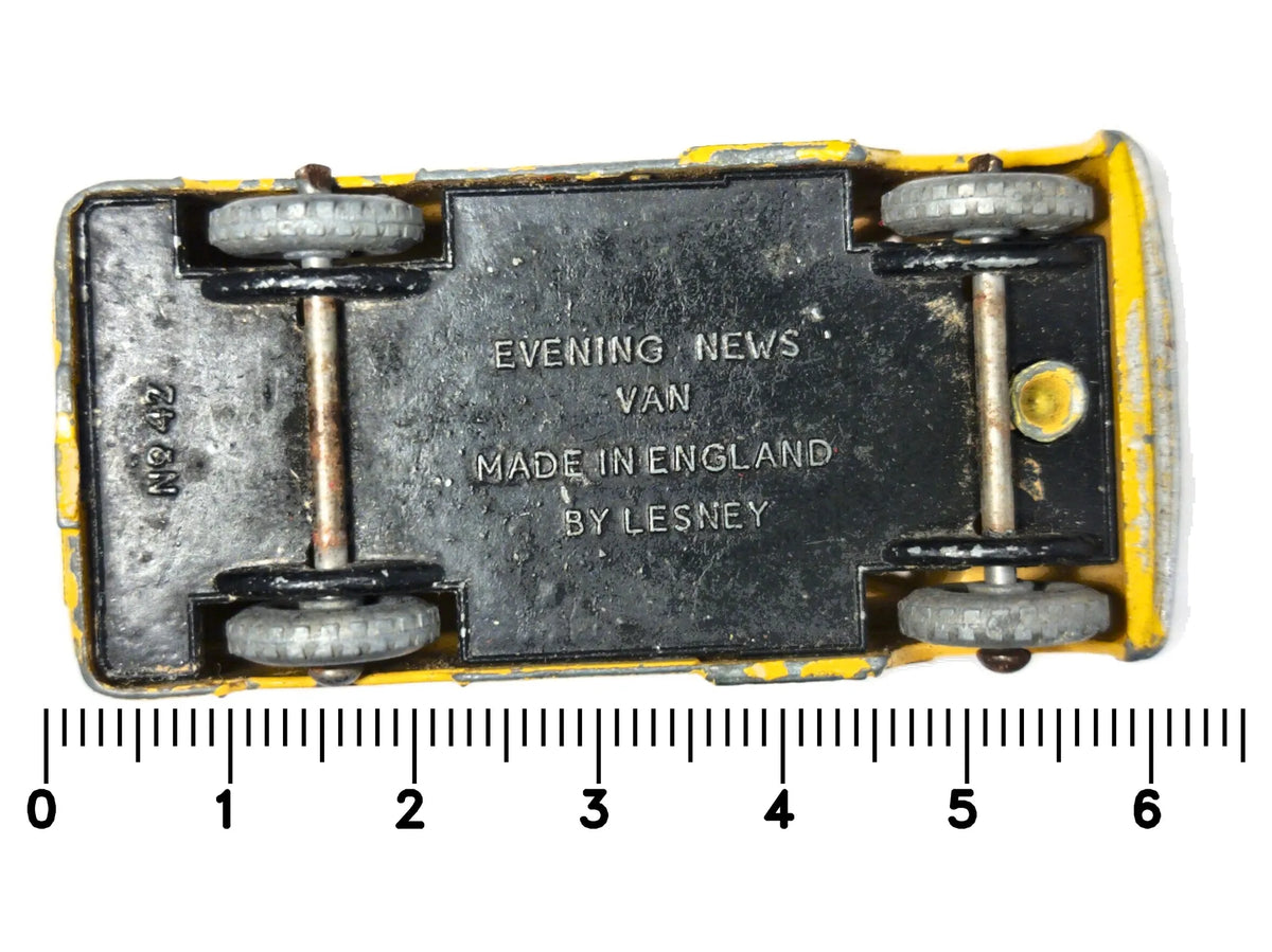 Evening News Van Matchbox '50 Żółty 1:73 Made in England – zdjęcie 7