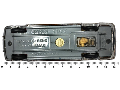 Mercedes-Benz 600 Pullman Corgi '7- Bordowy 1:43 Made in Gt Britain – zdjęcie 7