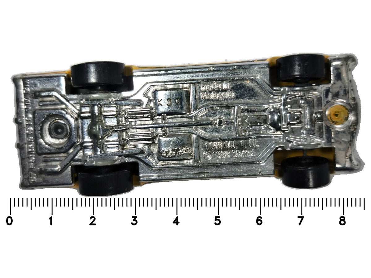 '67 Pontiac GTO Hot Wheels 1970 1:56 Made in England Muscle car Luzak – zdjęcie 7