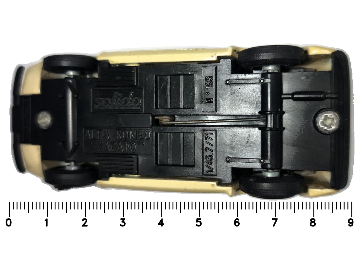 Alfa Romeo "Zagato" Solido Kremowy 1:43 – zdjęcie 7