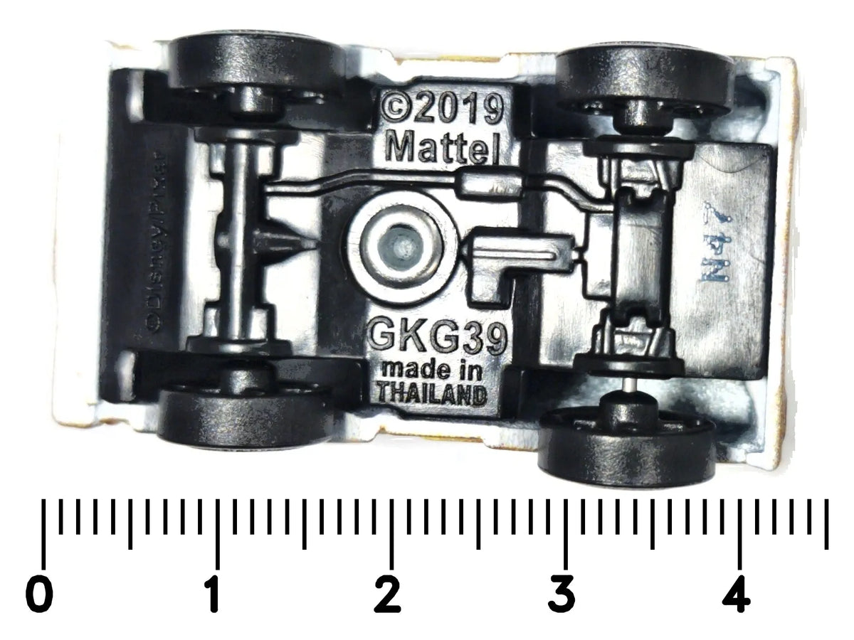 TODD (TADEK) Cars Disney Żółty 1:72 – zdjęcie 7