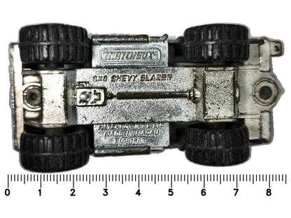 4X4 CHEVY BLAZER Matchbox 1983 Patyna Biały 1:50 Made in Macau – zdjęcie 7