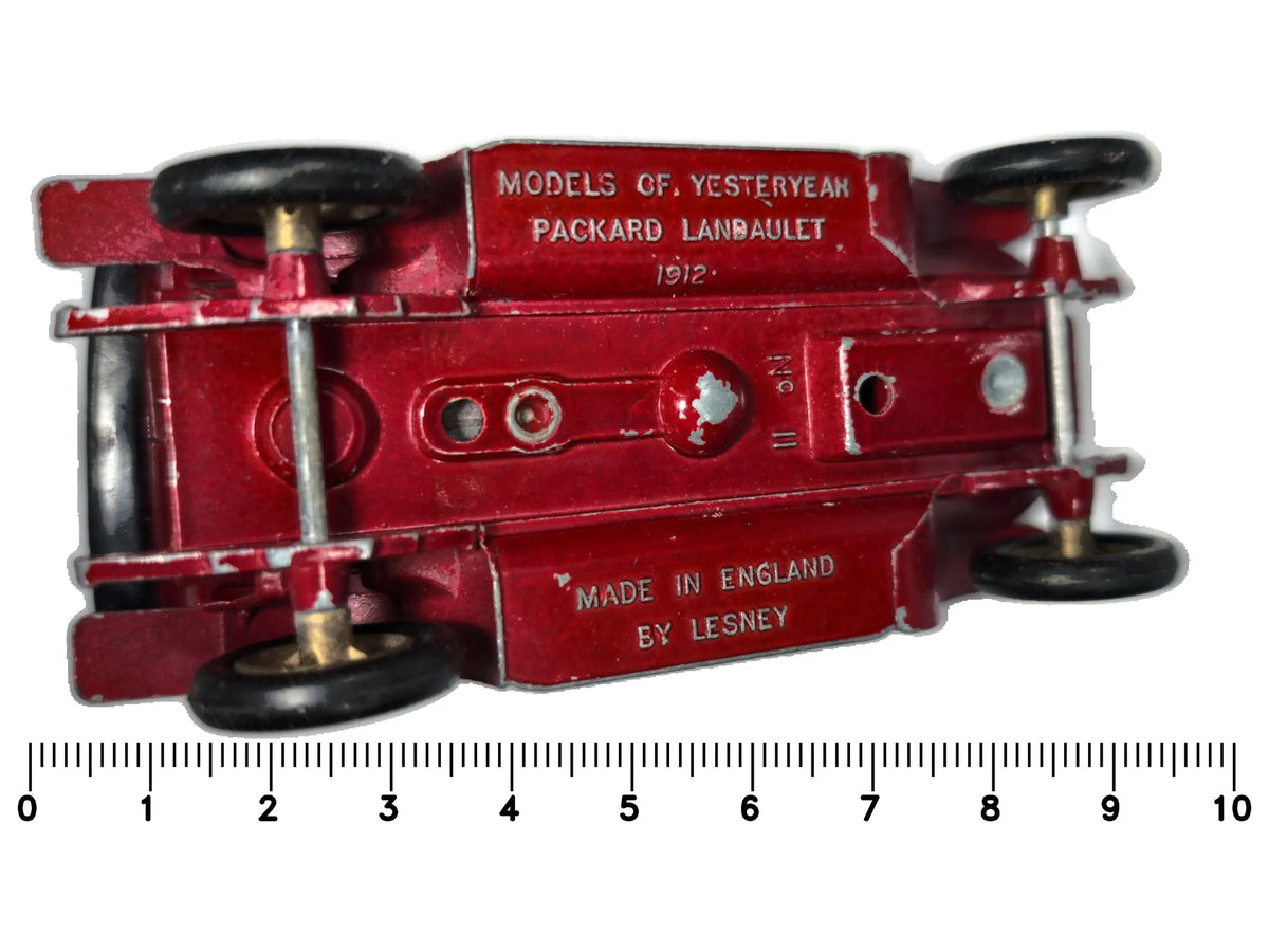 1912 Packard Landaulet Matchbox Czerwony 1:44 Made in England – zdjęcie 7