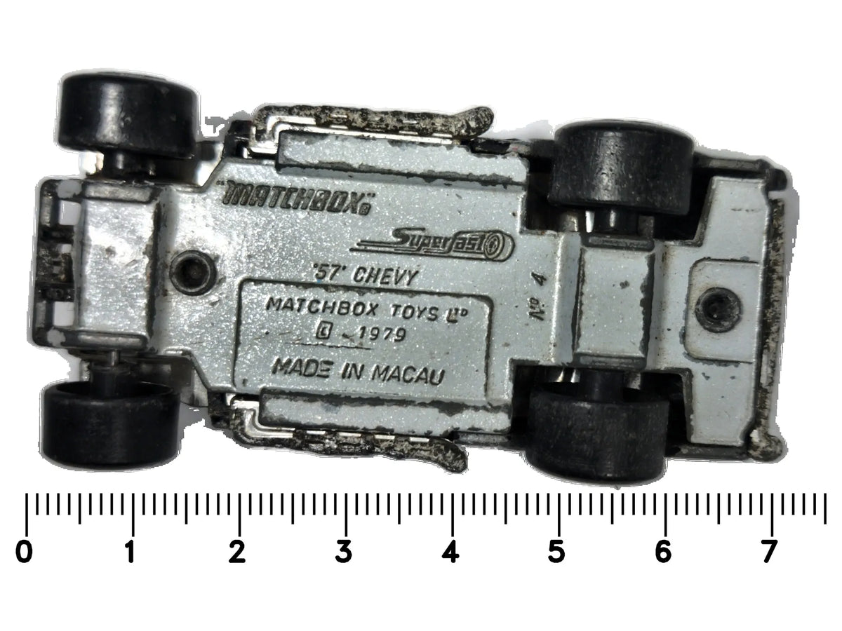 '57 Chevy Matchbox 1979 Superfast 1:64 Hot Rod Luzak Czarny – zdjęcie 7