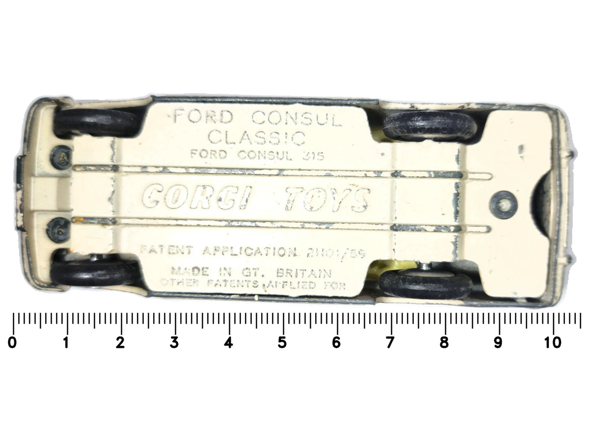Ford Consul Classic Corgi '75 Kremowy 1:43 Made in Great Britain – zdjęcie 7