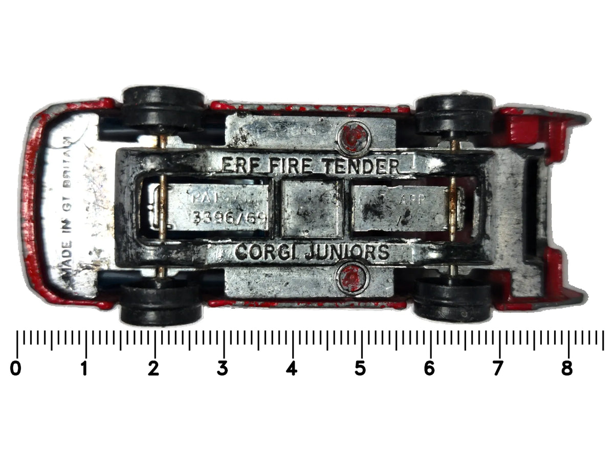ERF FIRE TENDER, Straż pożarna, Corgi, Made in Gt Britain, No.3396/69, 1:64 – zdjęcie 7
