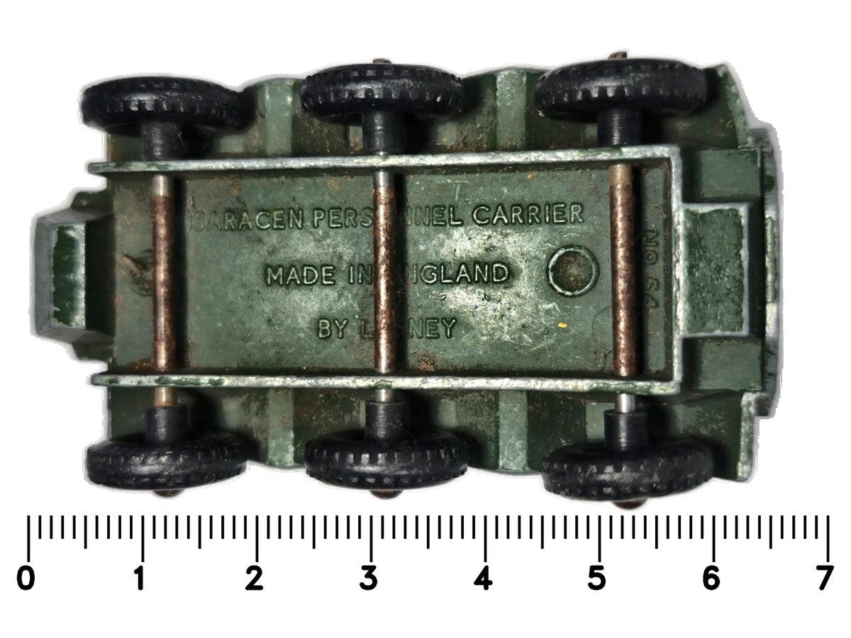 Czołg Saracen Personnel Carrier Matchbox '70 Zielony 1:76 Made in England – zdjęcie 7