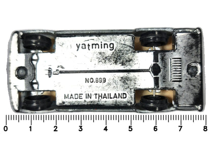 DELIGHTFUL SUPER VAN Yatming Biały 1:60 – zdjęcie 7