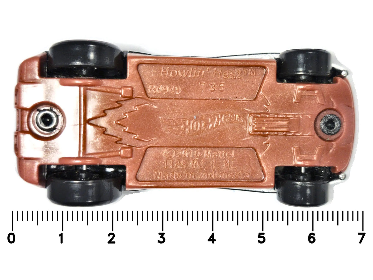 Howlin' Heat Hot Wheels 2010 Czarny 1:64 – zdjęcie 7