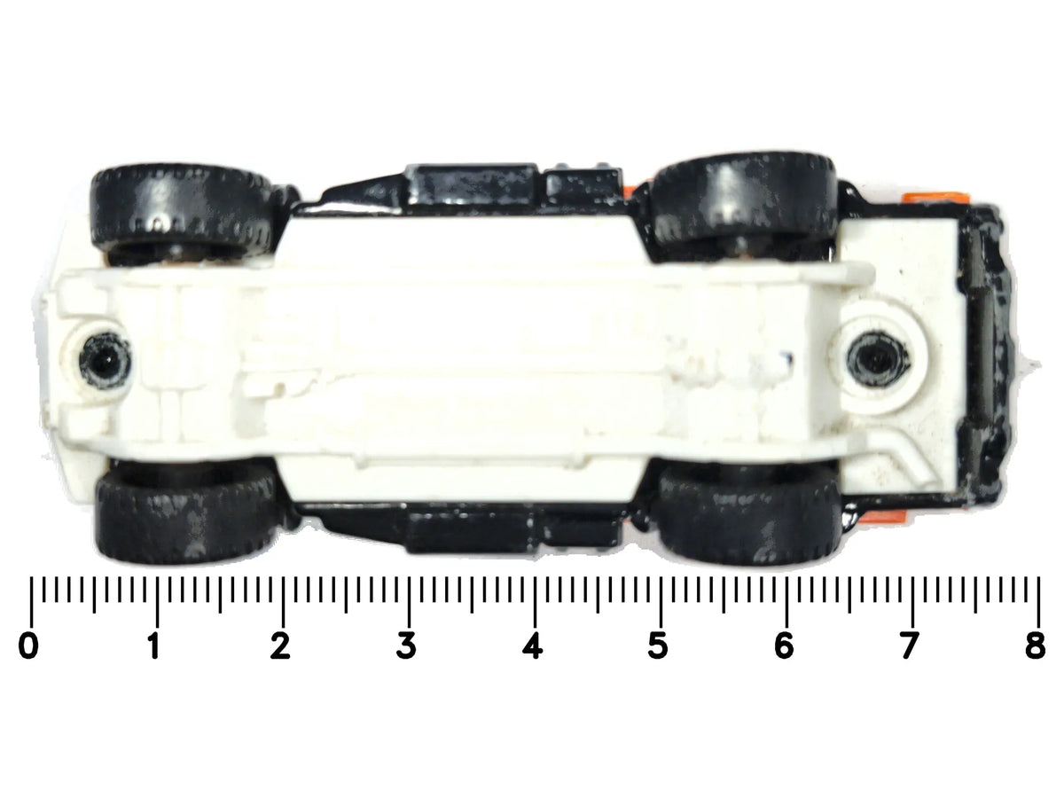 Sahara Survivor Maisto 1:64 Terenówka Luzak Czarny Jak Land Rover Defender – zdjęcie 7