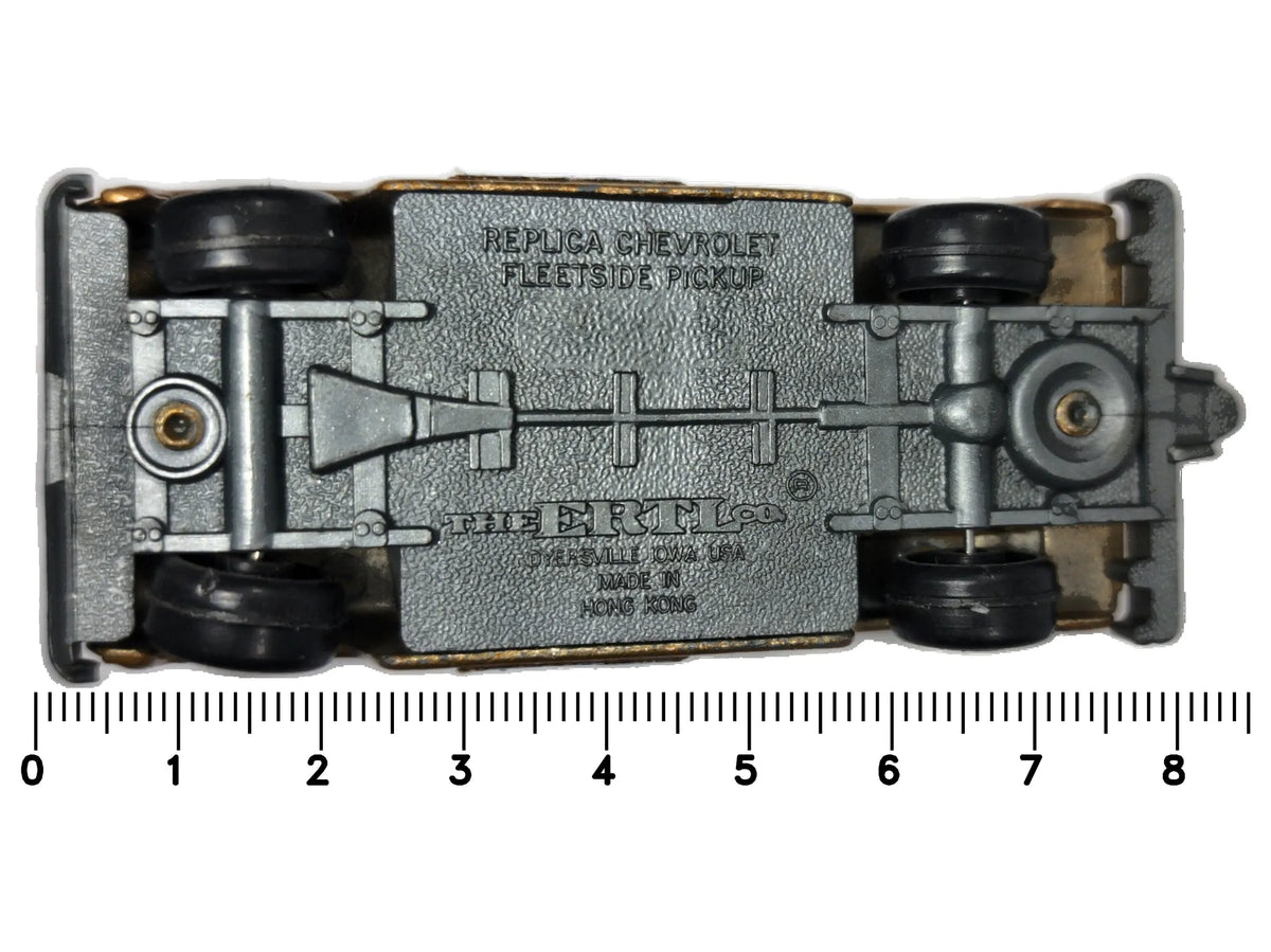 REPLICA CHEVROLET FLEETSIDE PICKUP Ertl Złoty 1:64 – zdjęcie 7