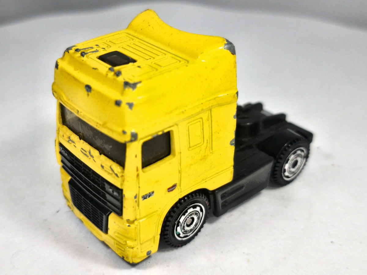 Daf Xf95 Space Cab Matchbox 2005 Yellow 1:76 – zdjęcie 2