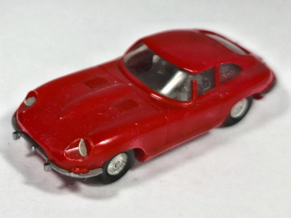 Jaguar E-Type Coupe Mini Jet Wiking '80 Czerwony 1:87 Made in Germany – zdjęcie 2