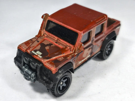 Land Rover Defender 110 Double Hot Wheels 2017 HW Hot Trucks 1:64 Pickup – zdjęcie 2