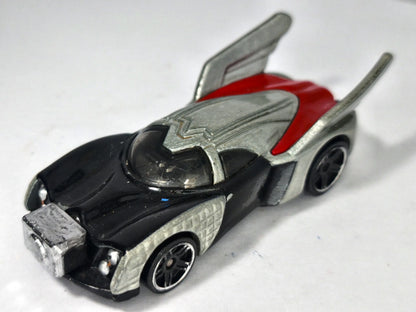 THOR - MARVEL CHARACTER CARS Hot Wheels Srebrny 1:64 – zdjęcie 2