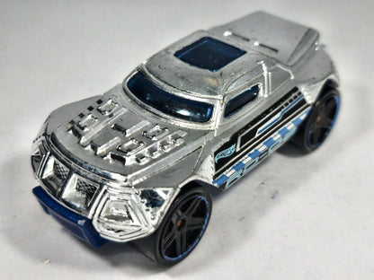 RD-08 Hot Wheels 2004 Srebrny chrom 1:64 – zdjęcie 2