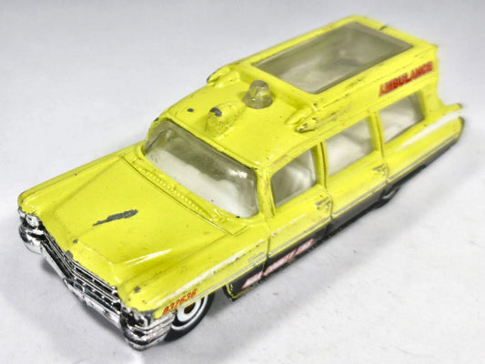 Cadillac Ambulance Matchbox 1968 Regular Wheels 1:72 Pogotowie ratunkowe – zdjęcie 2