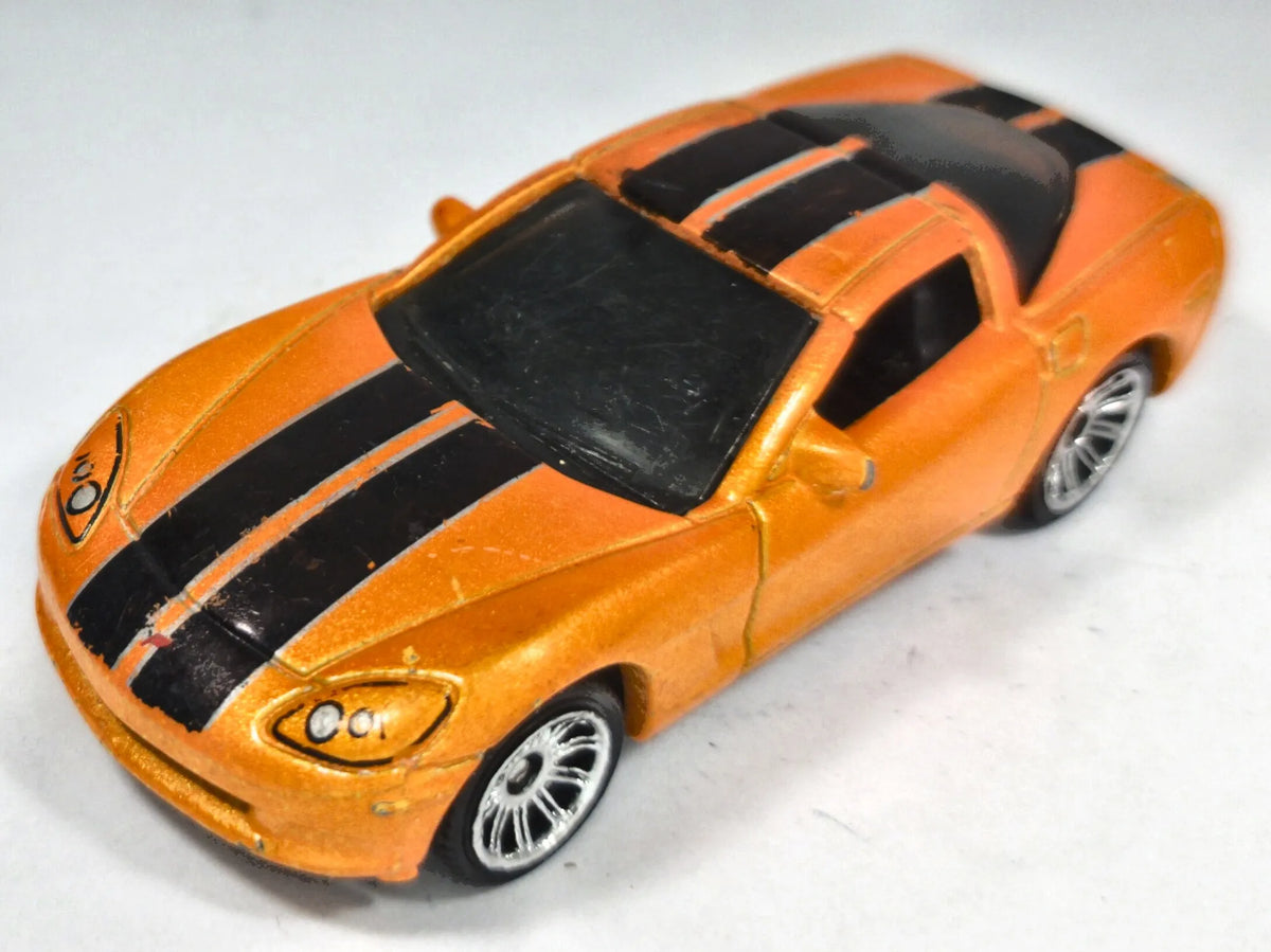 Chevrolet Corvette Matchbox 2003 1:60 Luzak Pomarańczowy – zdjęcie 2