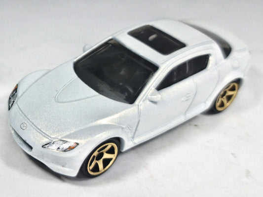 Mazda Rx-8 Matchbox 2022 1:64 Biały – zdjęcie 2