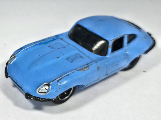 1961 Jaguar E-Type Coupe Hot Wheels 2005 Niebieski 1:64 – zdjęcie 2
