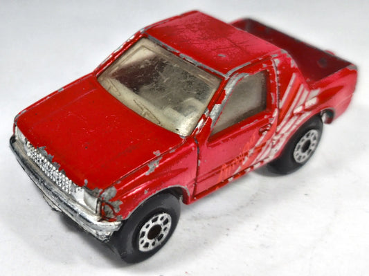 Isuzu Amigo Matchbox 1991 Mainline 1:58 Luzak Czerwony – zdjęcie 2