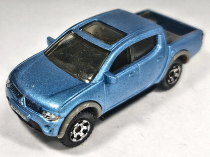 Mitsubishi L200 Triton 2007 Matchbox 2009 1:64 Pickup Luzak Niebieski – zdjęcie 2